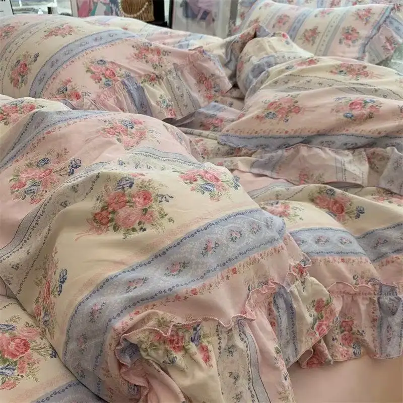 Комплект постельного белья при – обзор и цена Aesthetic Floral Duvet Cover